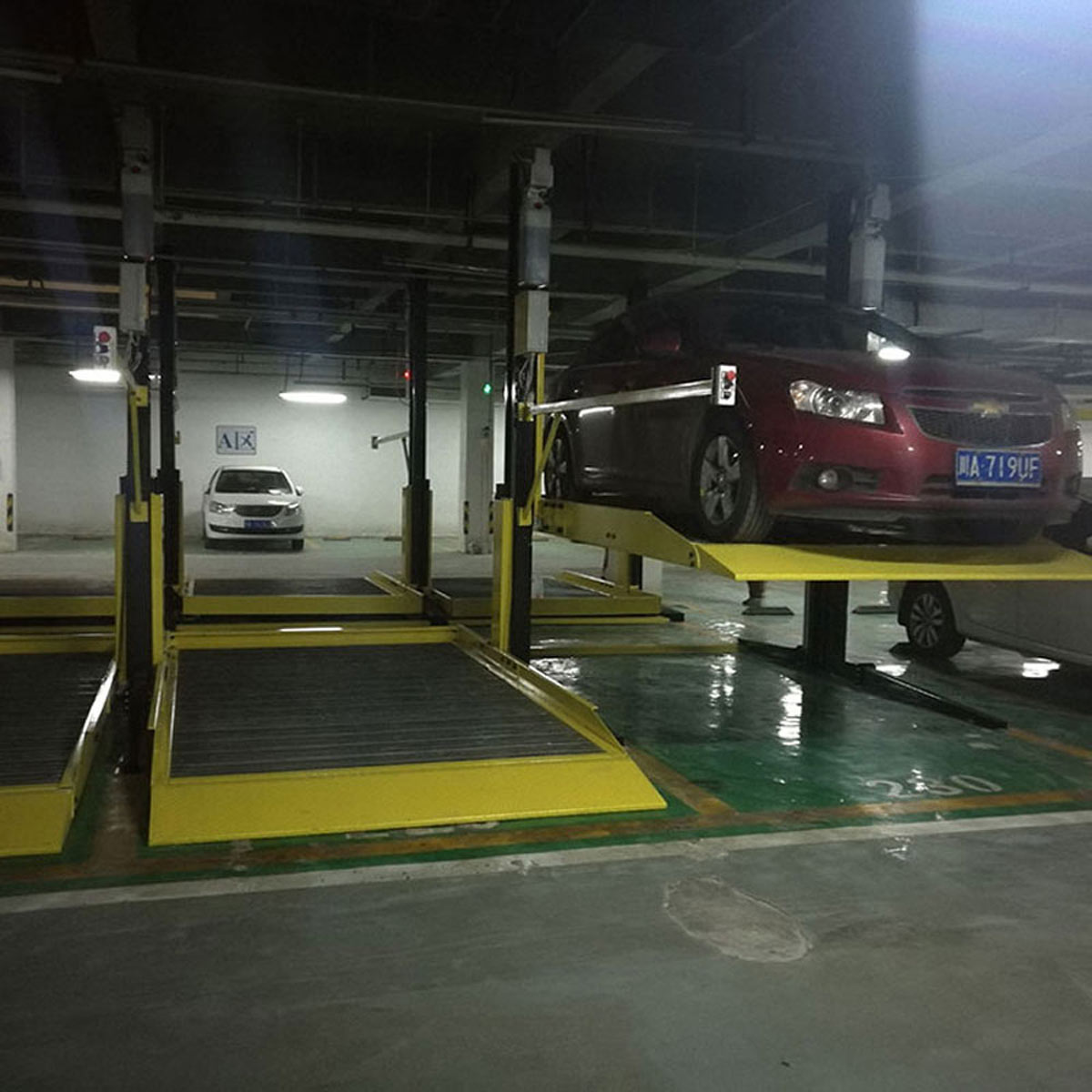 普安四柱機械停車庫出租